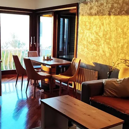 Apartman Maksimilian *